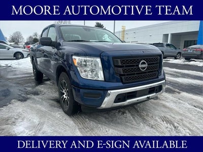 2023 Nissan Titan SV