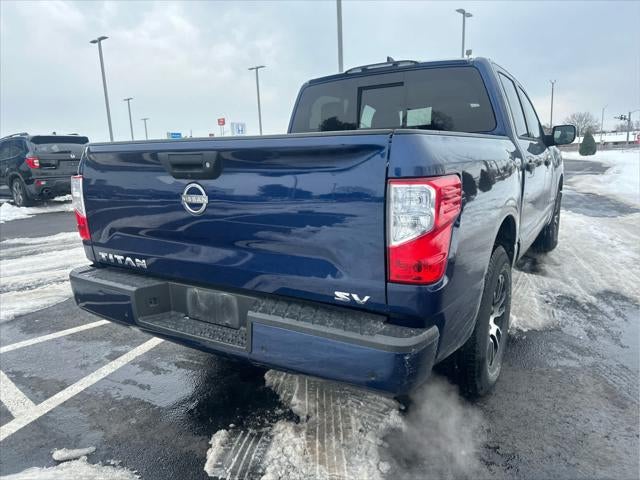 2023 Nissan Titan SV