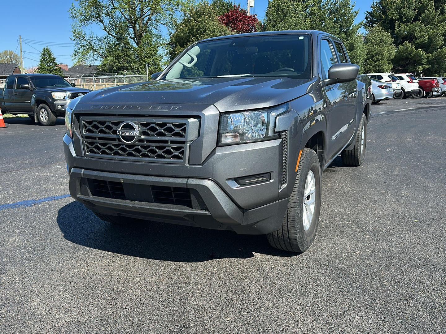 2024 Nissan Frontier SV