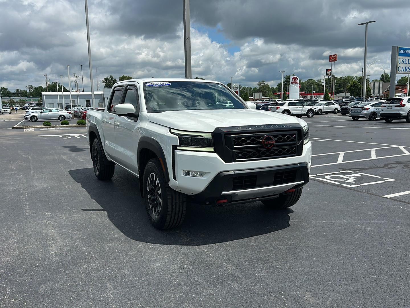 2023 Nissan Frontier PRO-4X