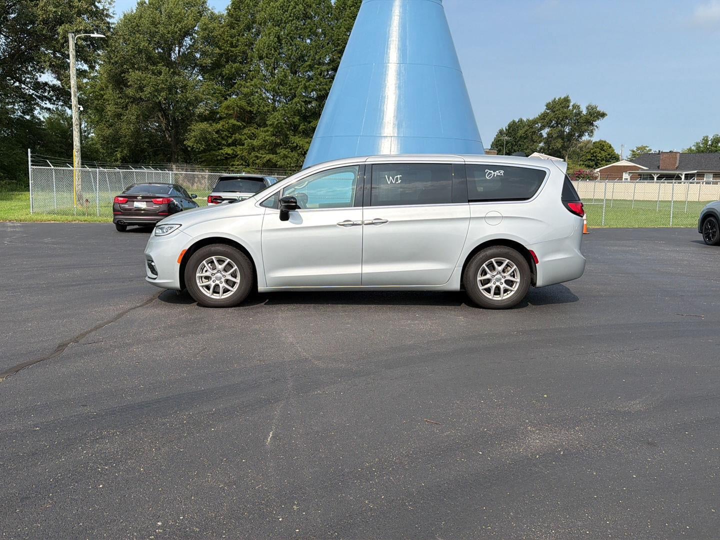 2024 Chrysler Pacifica Touring L