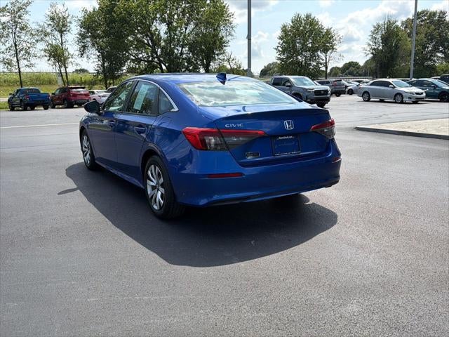 2022 Honda Civic Sedan LX
