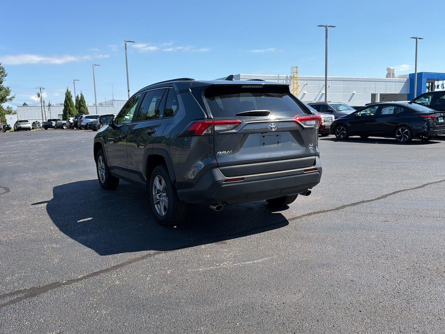 2025 Toyota Rav4 XLE