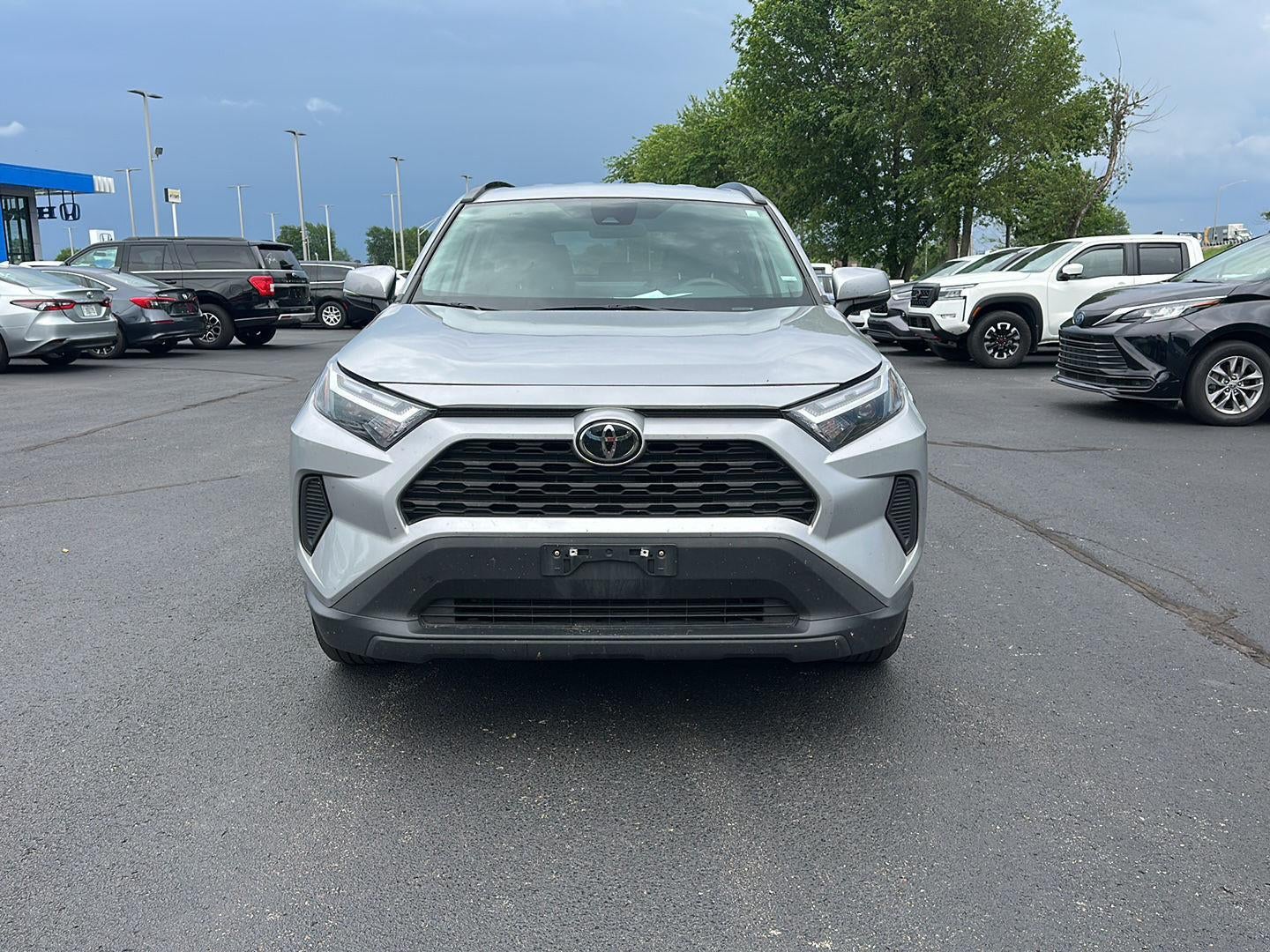 2024 Toyota RAV4 XLE