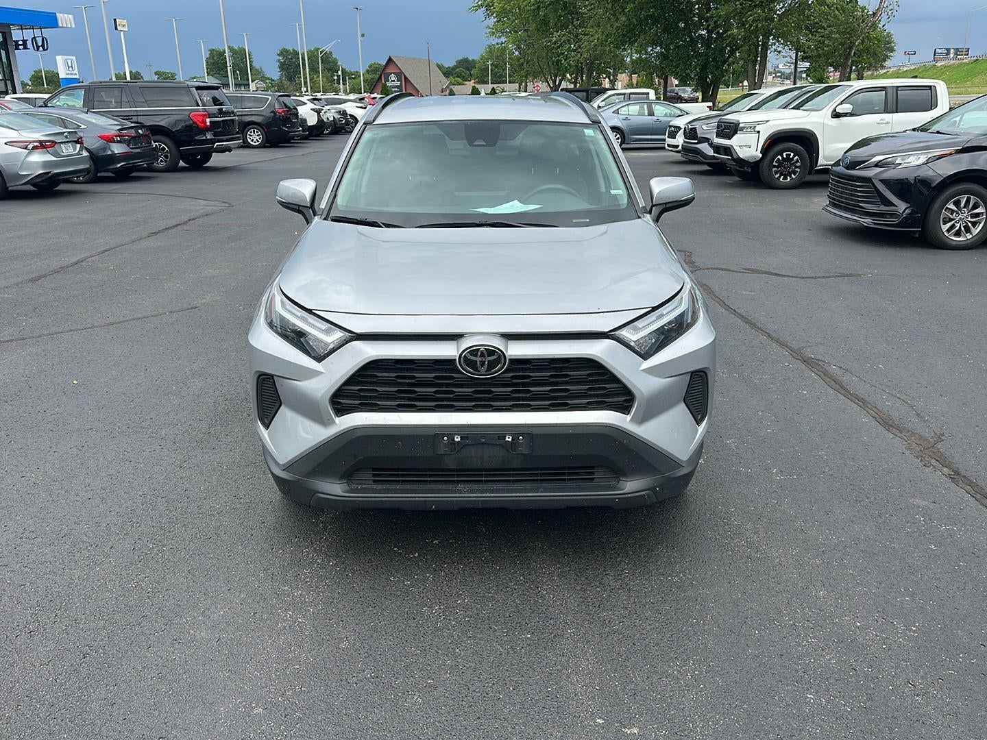 2024 Toyota RAV4 XLE