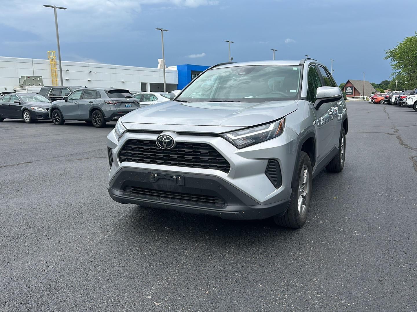 2024 Toyota RAV4 XLE