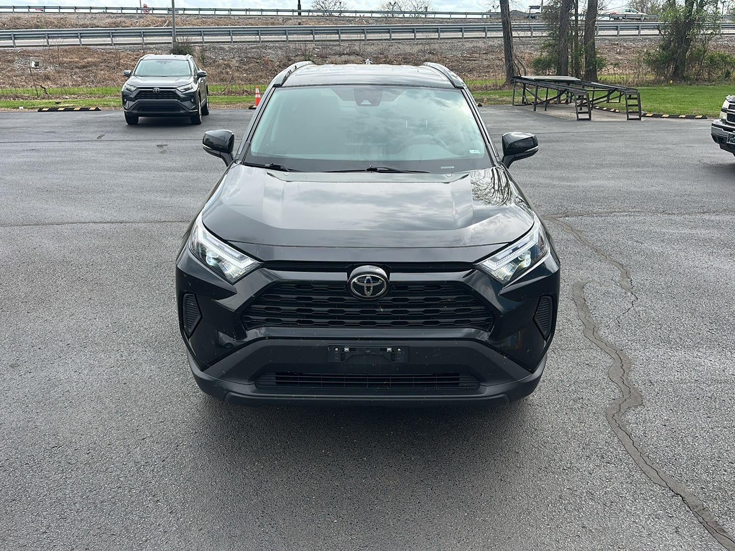 2024 TOYOTA TRUCK RAV4 XLE