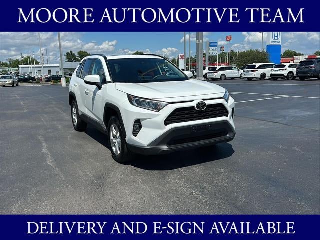 2020 Toyota RAV4 XLE