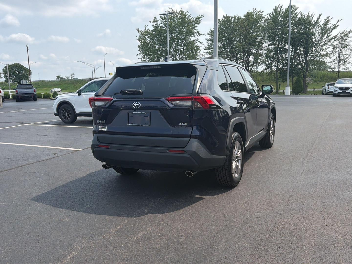 2022 Toyota RAV4 XLE