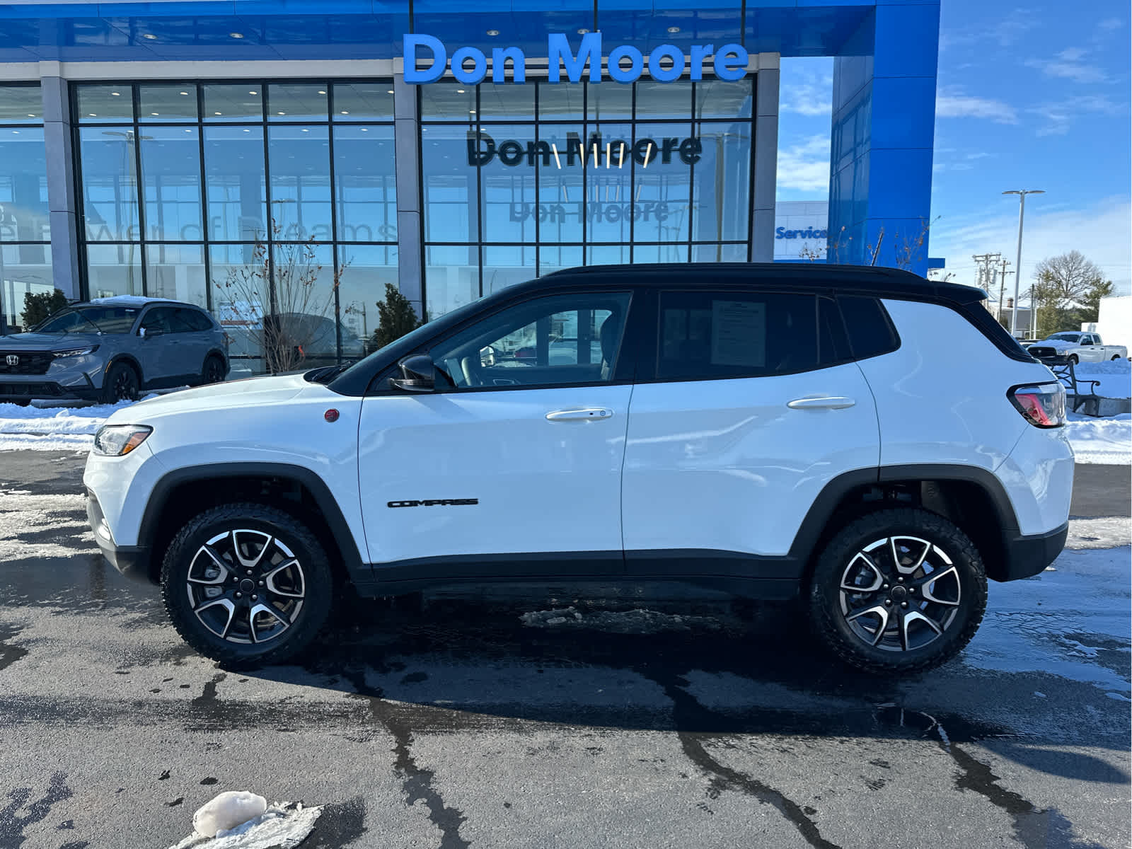 2025 Jeep Compass Trailhawk