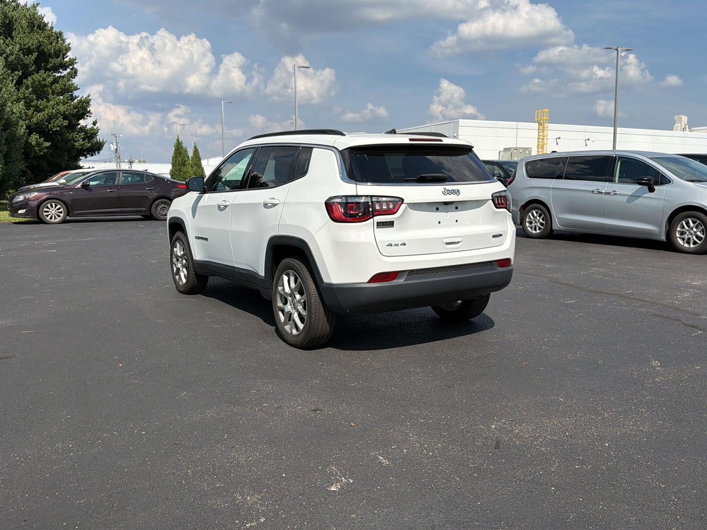 2022 Jeep Compass Latitude Lux