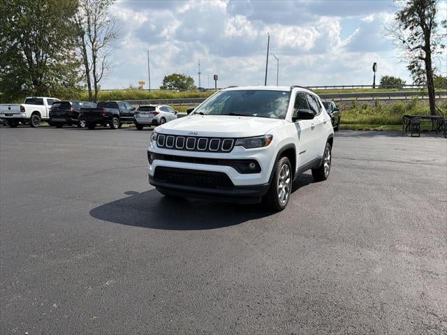 2022 Jeep Compass Latitude Lux