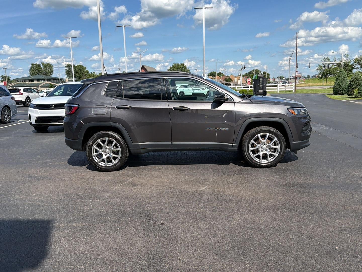 2022 Jeep Compass Latitude Lux