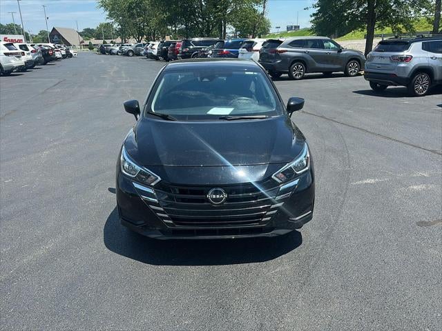 2023 Nissan Versa SV