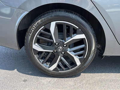 2024 Nissan Versa SR