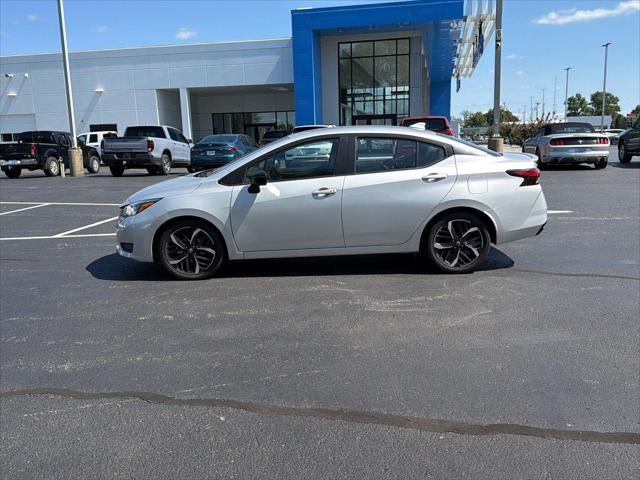 2024 Nissan Versa SR