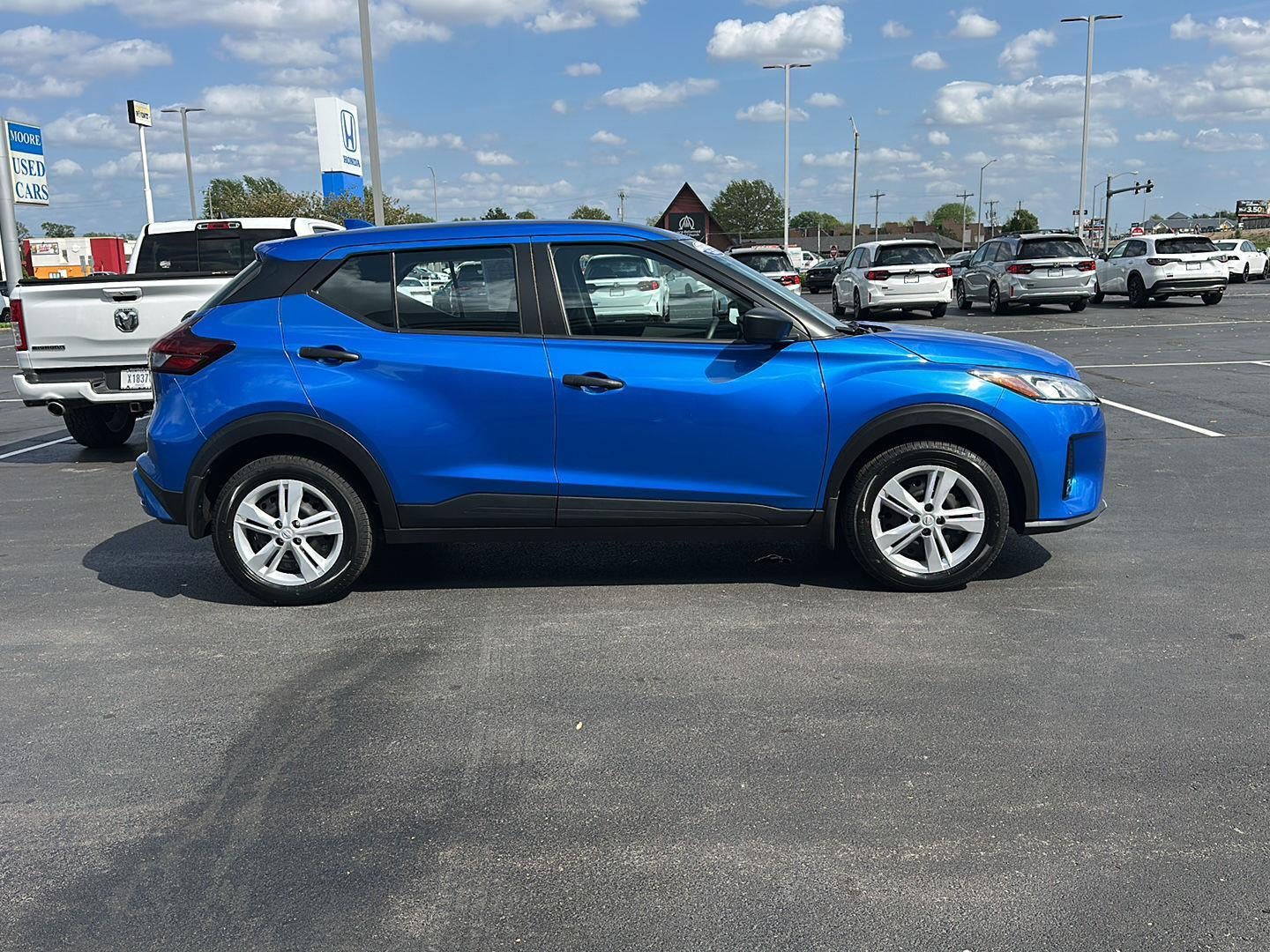 2024 Nissan Kicks S