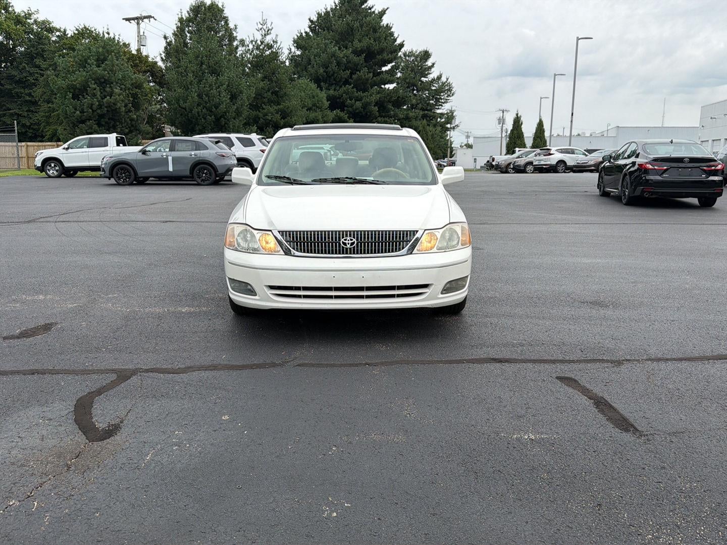 2002 Toyota AVALON XL