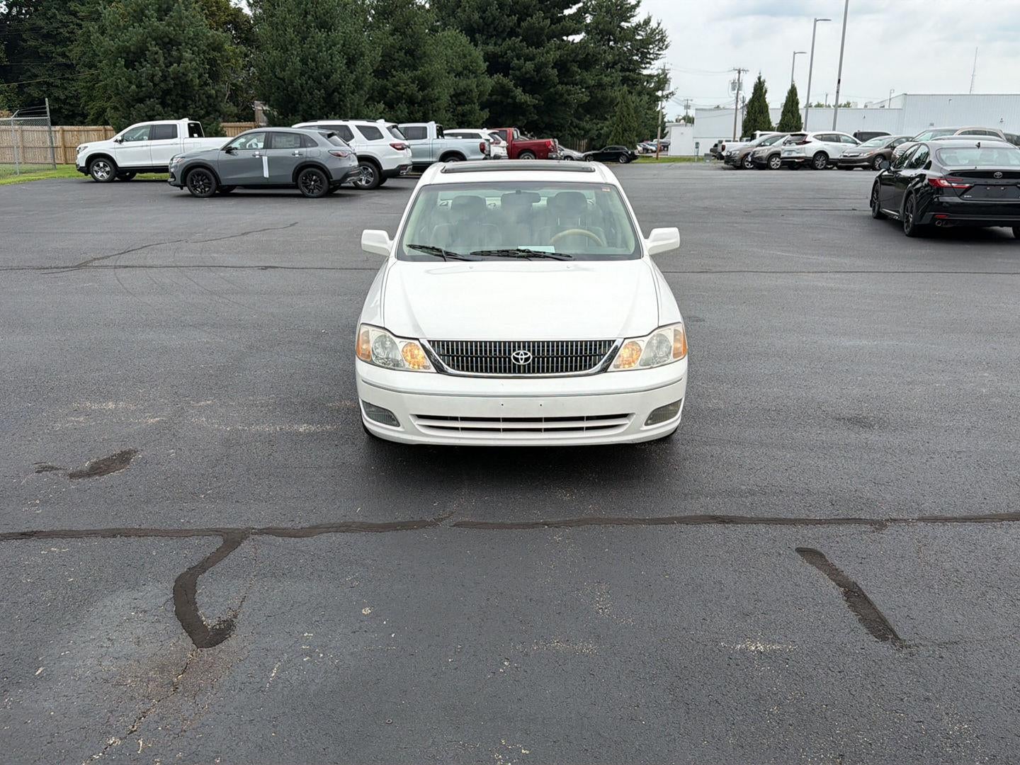 2002 Toyota AVALON XL