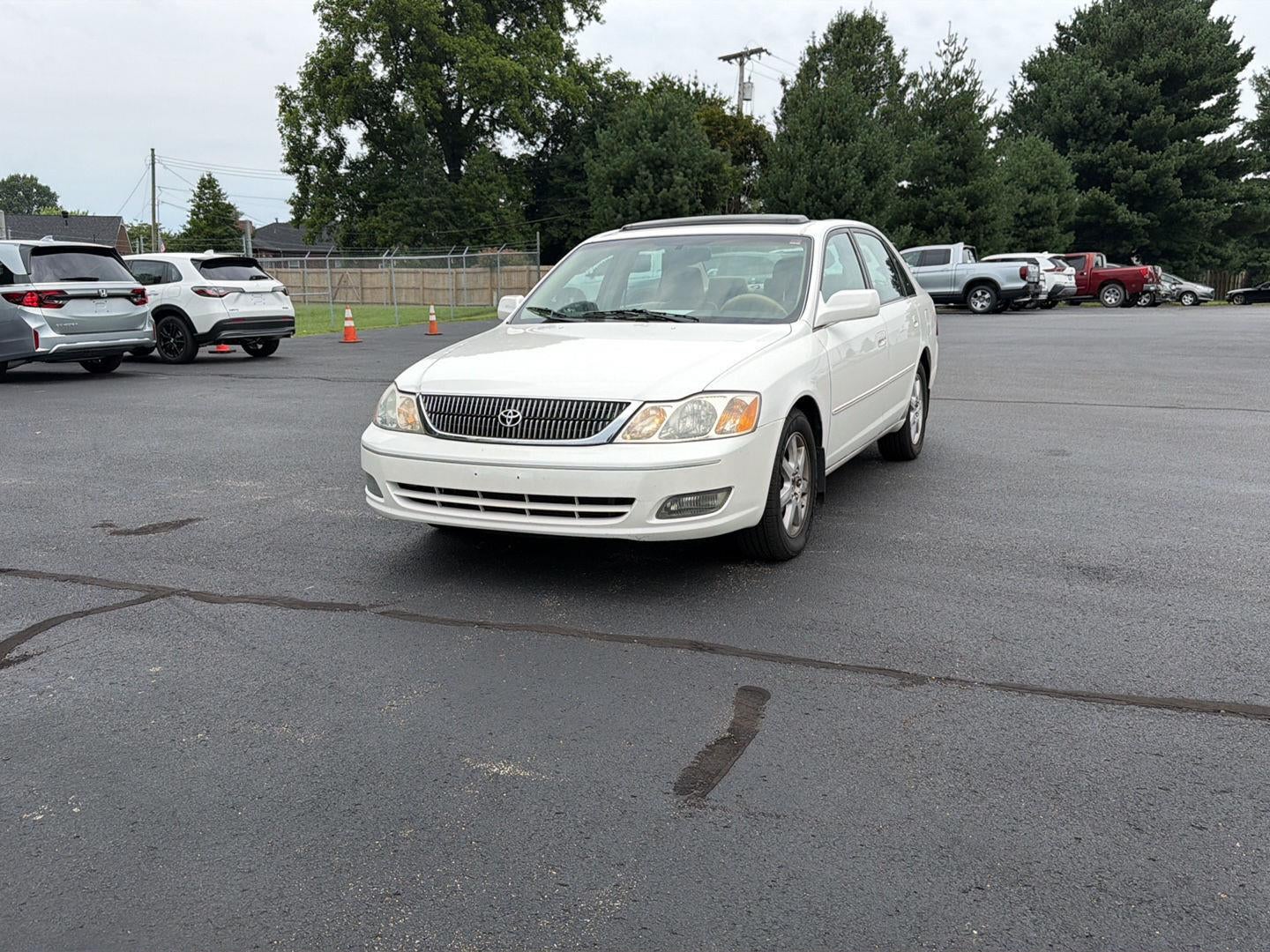 2002 Toyota AVALON XL
