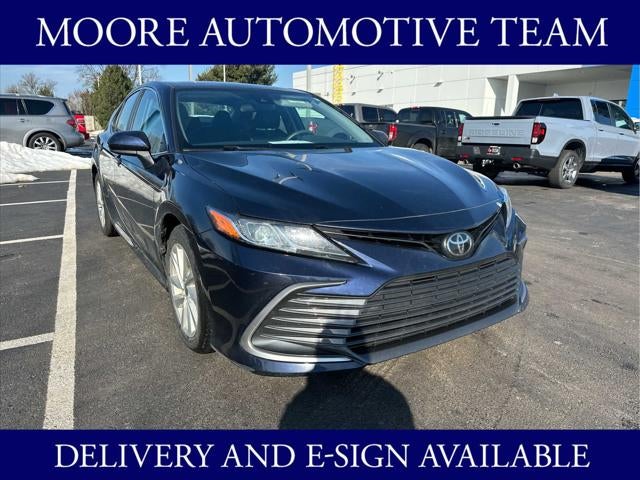 2022 Toyota Camry LE