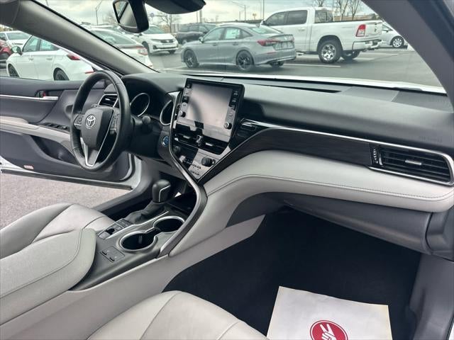 2024 Toyota Camry Hybrid XLE