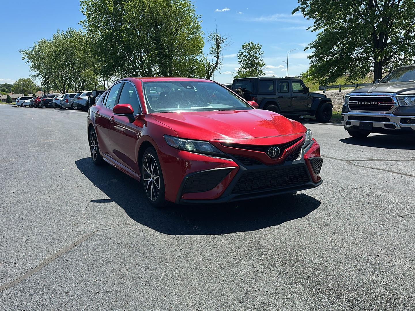 2023 Toyota Camry SE