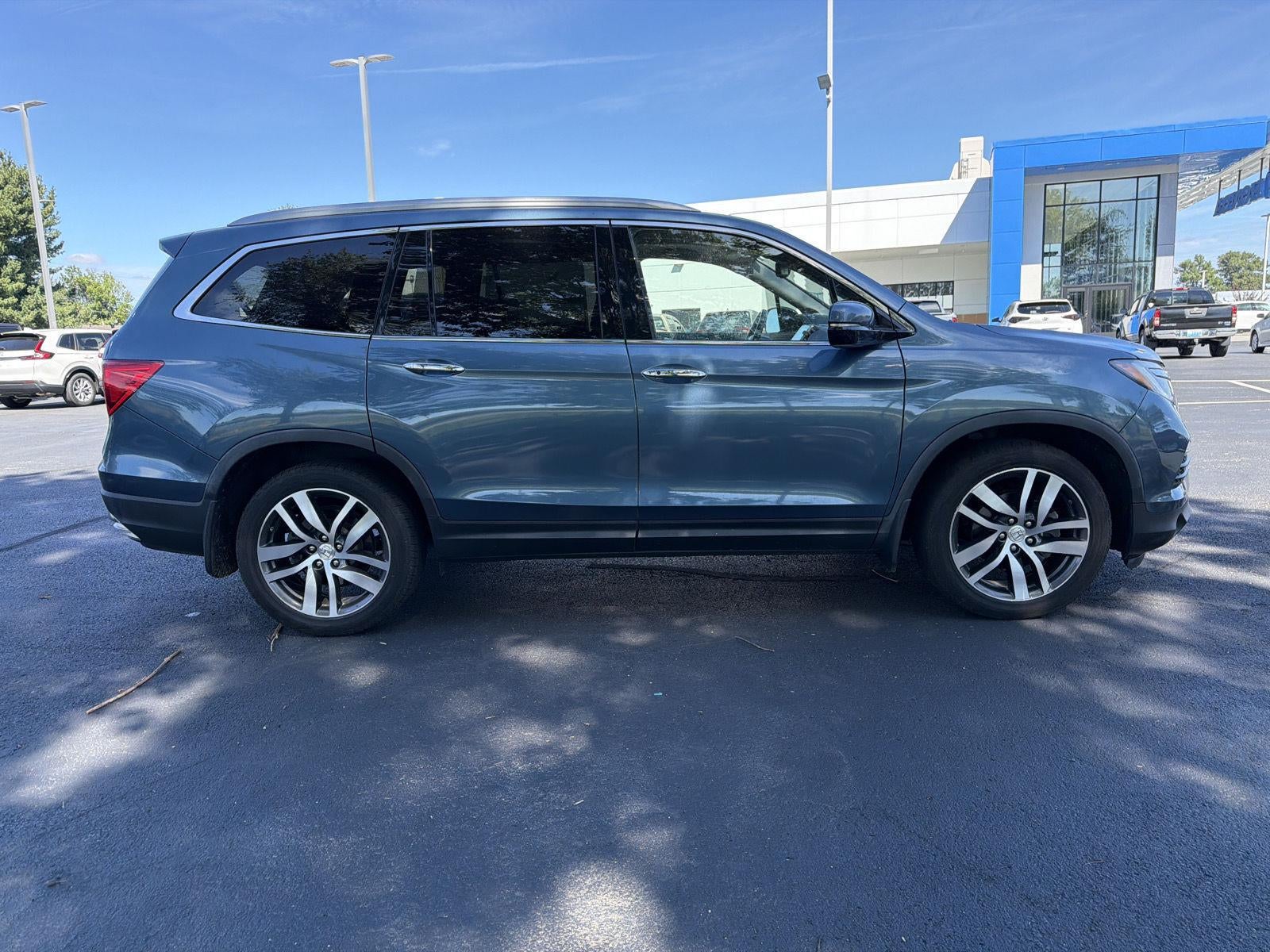 2017 Honda Pilot Elite