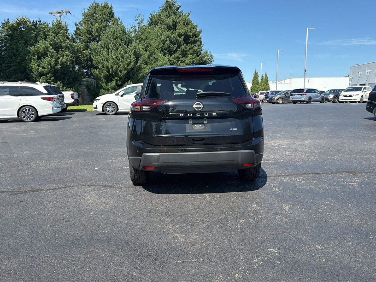 2025 Nissan Rogue SV