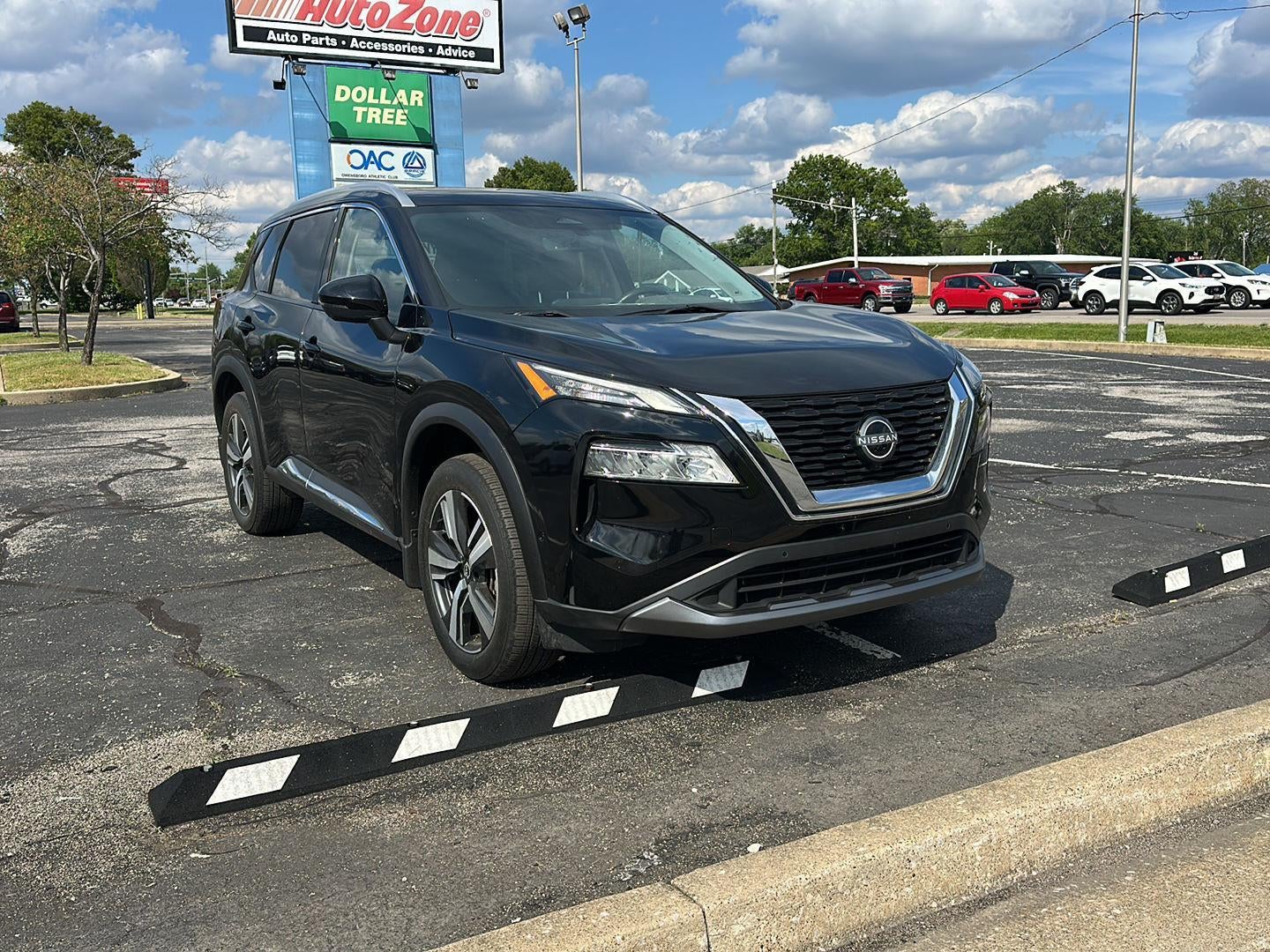 2023 Nissan Rogue SL