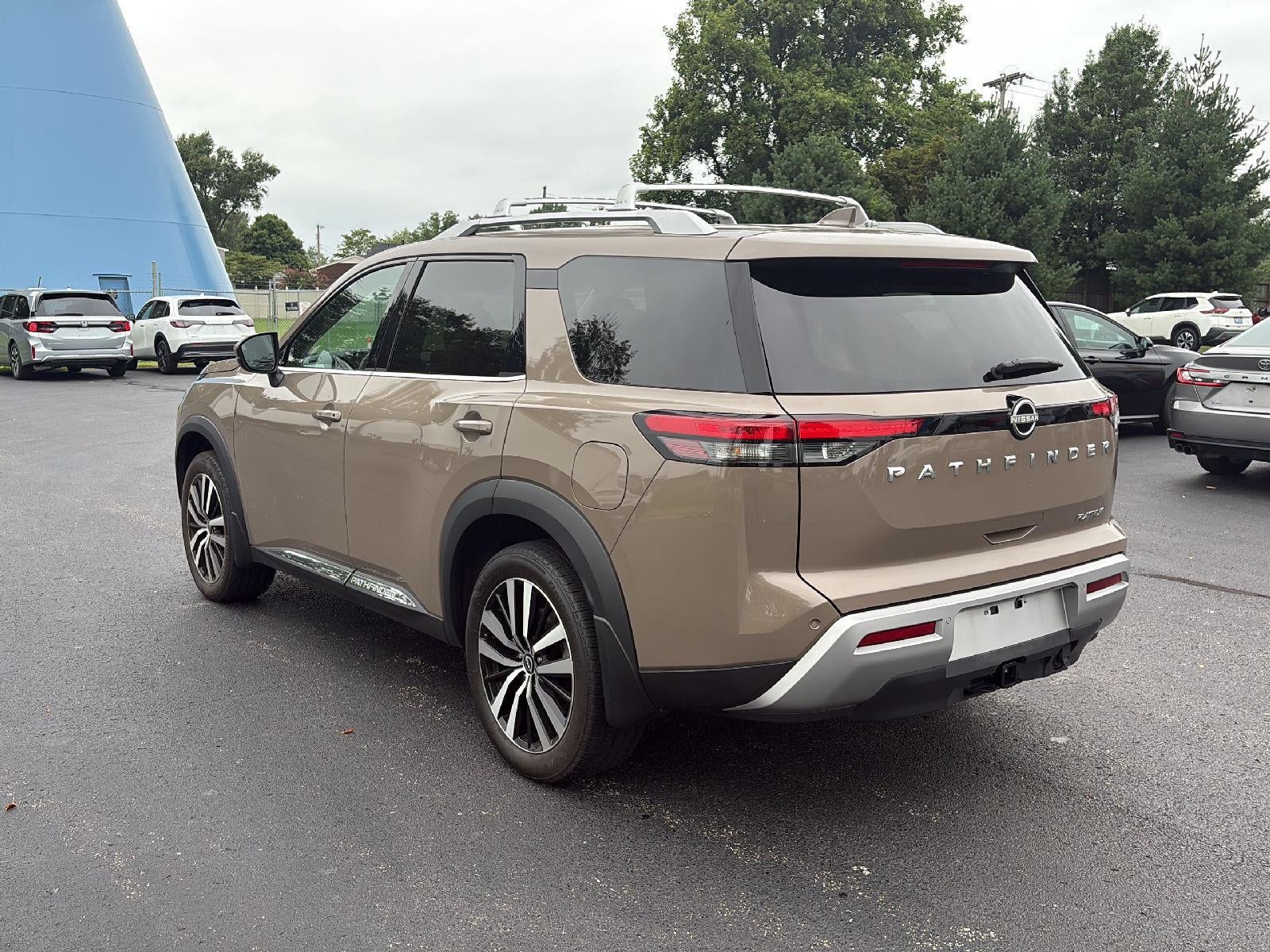 2024 Nissan Pathfinder Platinum