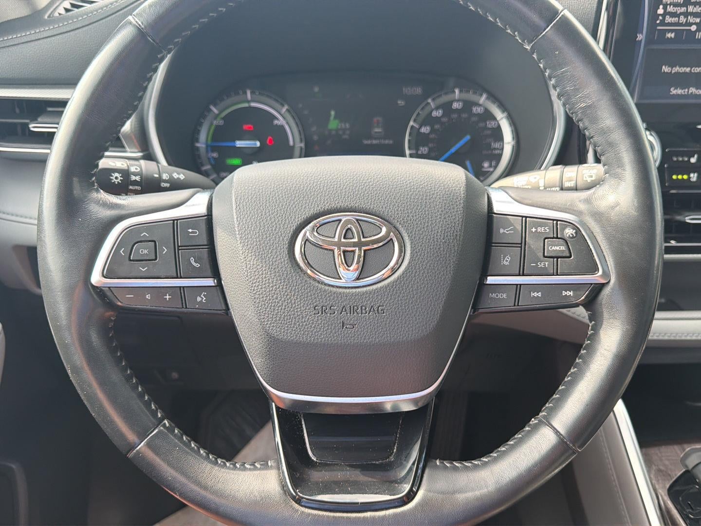 2021 Toyota Highlander Hybrid Platinum