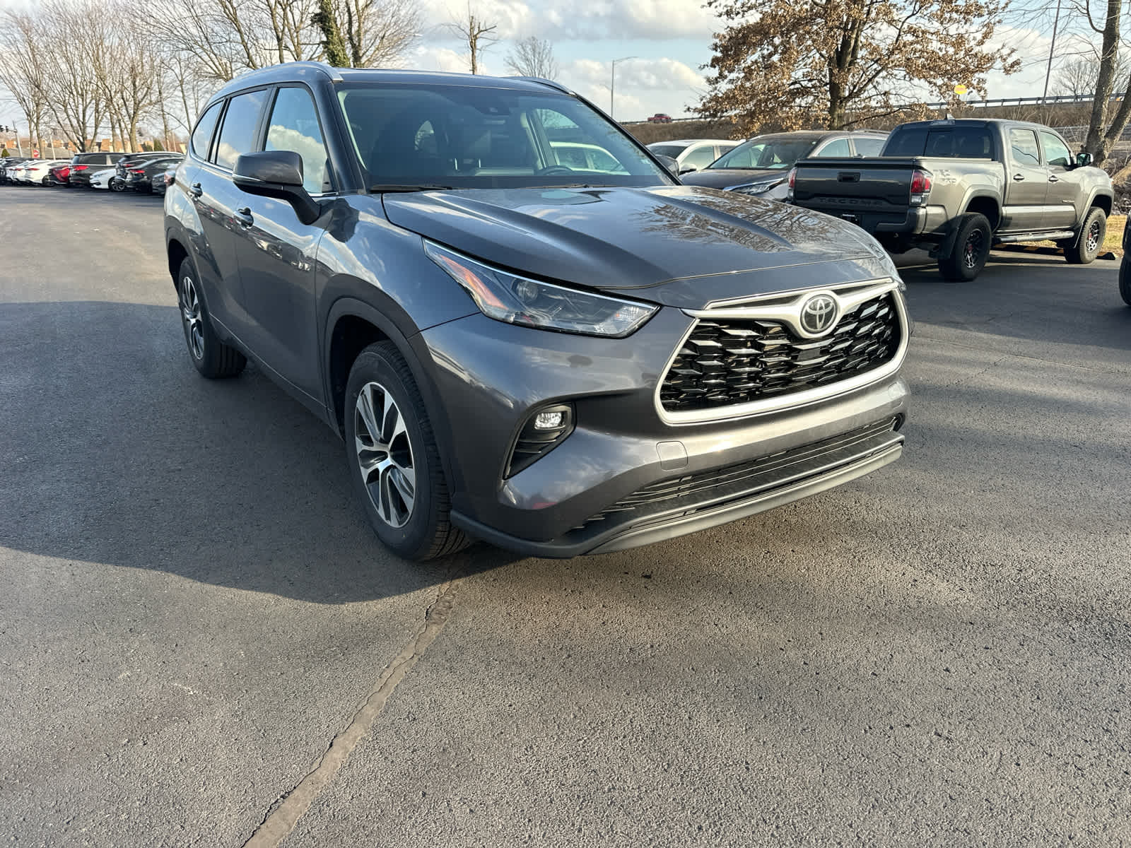 2024 Toyota Highlander XLE