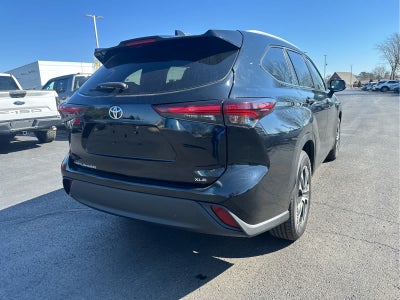 2024 Toyota Highlander XLE