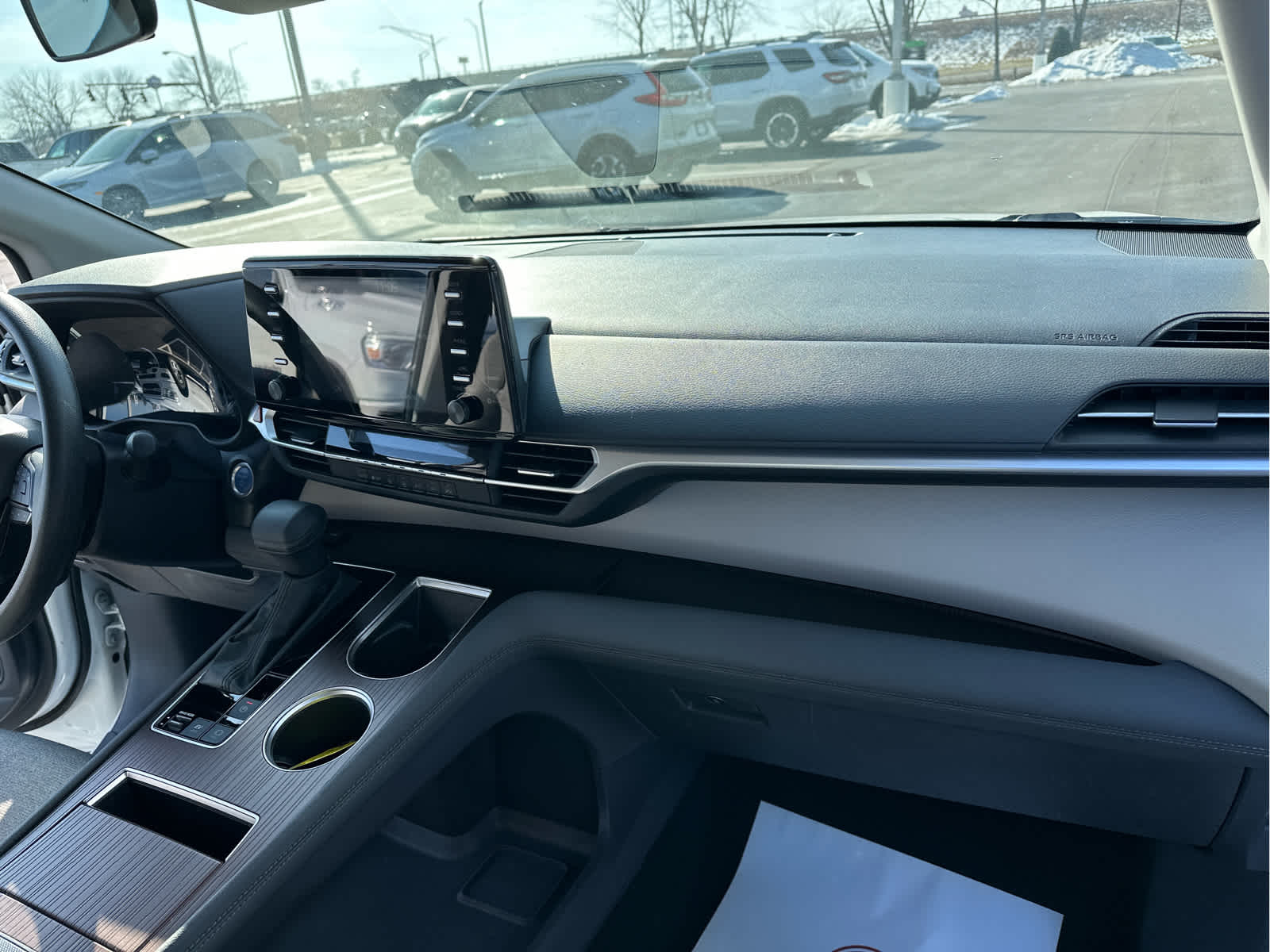 2024 Toyota Sienna LE