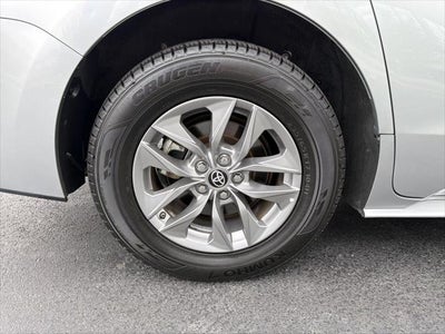 2024 Toyota Sienna XLE