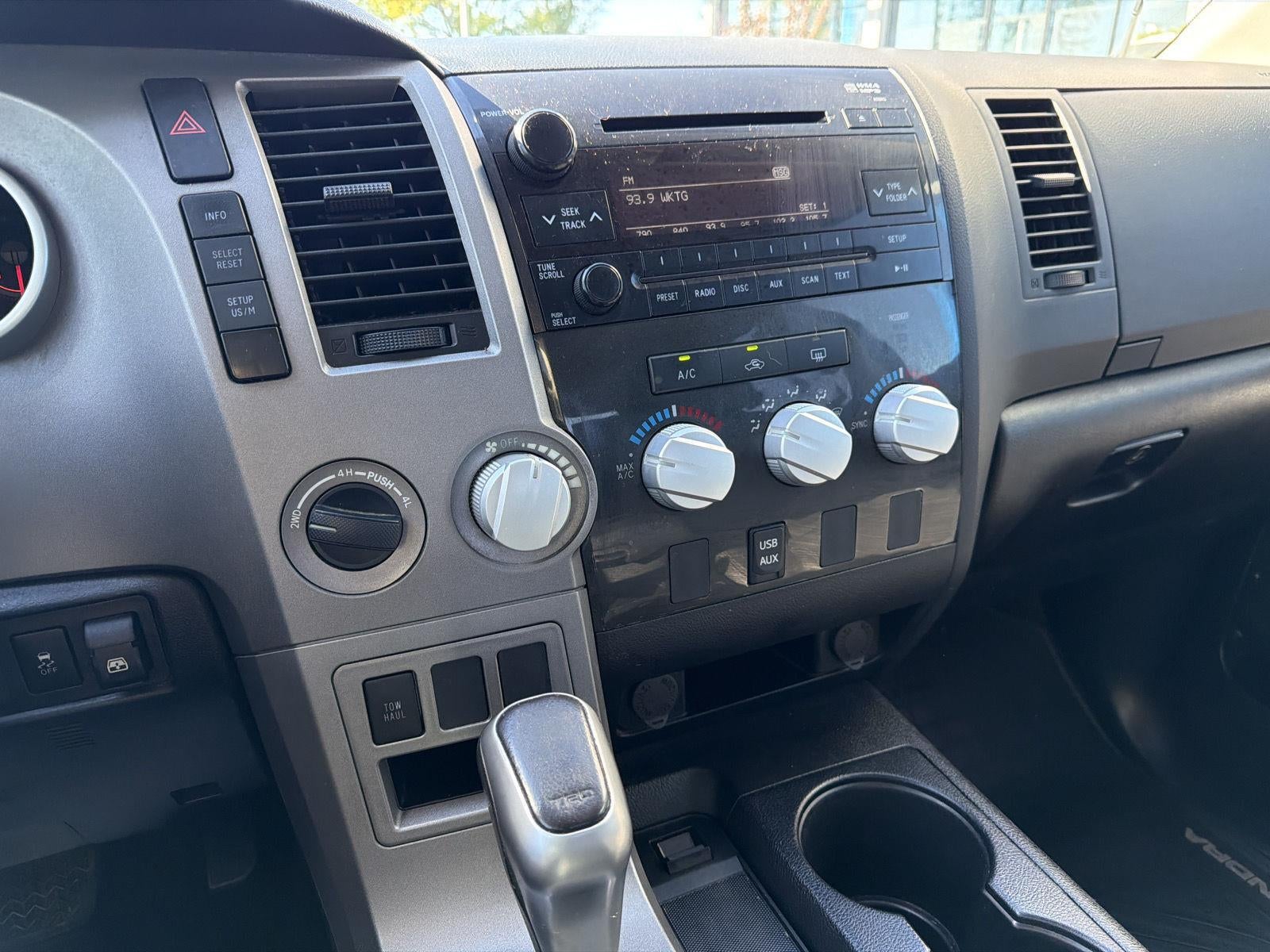 2013 Toyota Tundra Truck CREW 4WD FFV V8 5