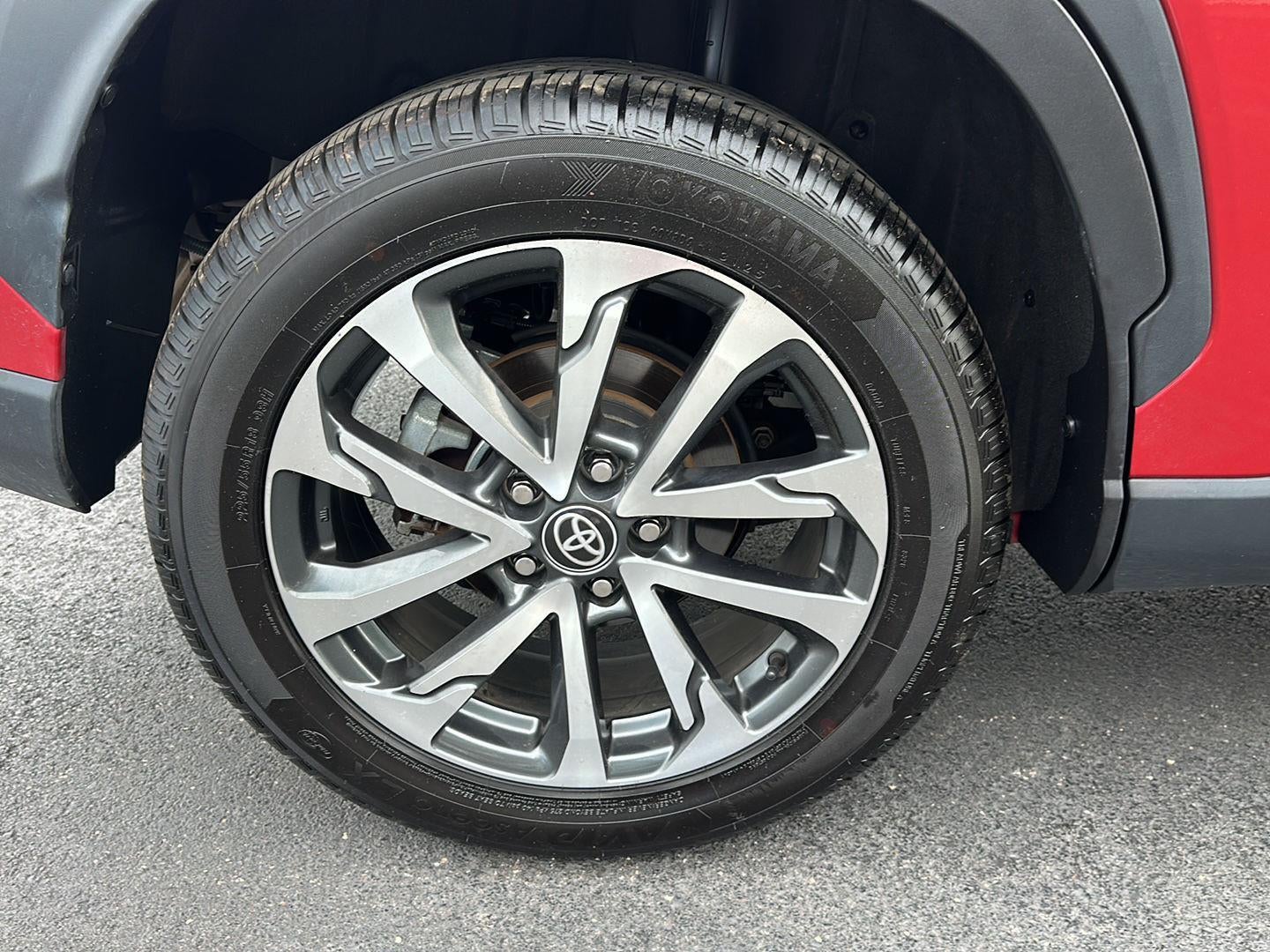 2023 Toyota Corolla Cross XLE