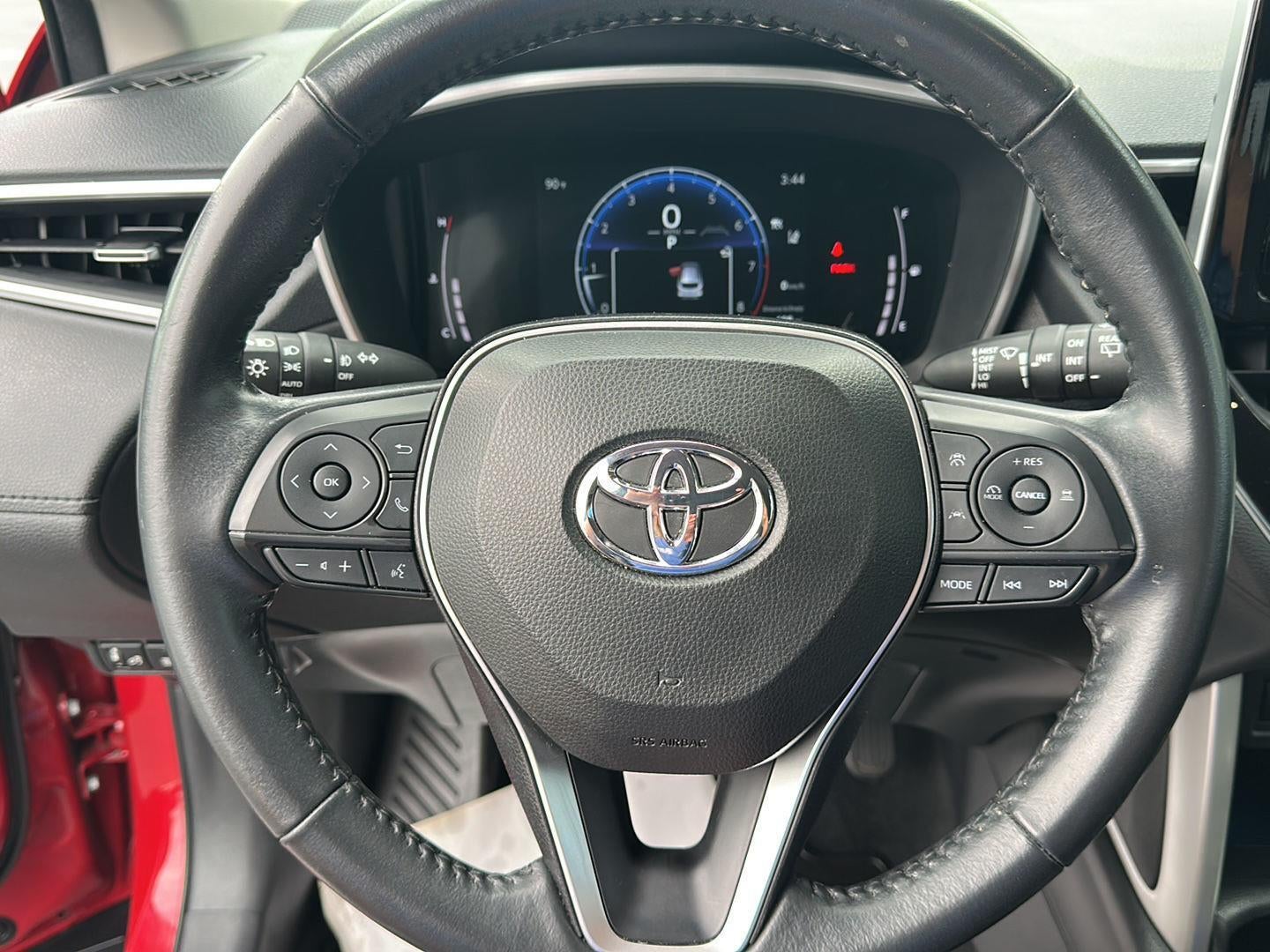 2023 Toyota Corolla Cross XLE