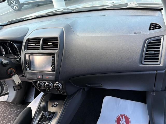 2024 Mitsubishi Outlander Sport ES