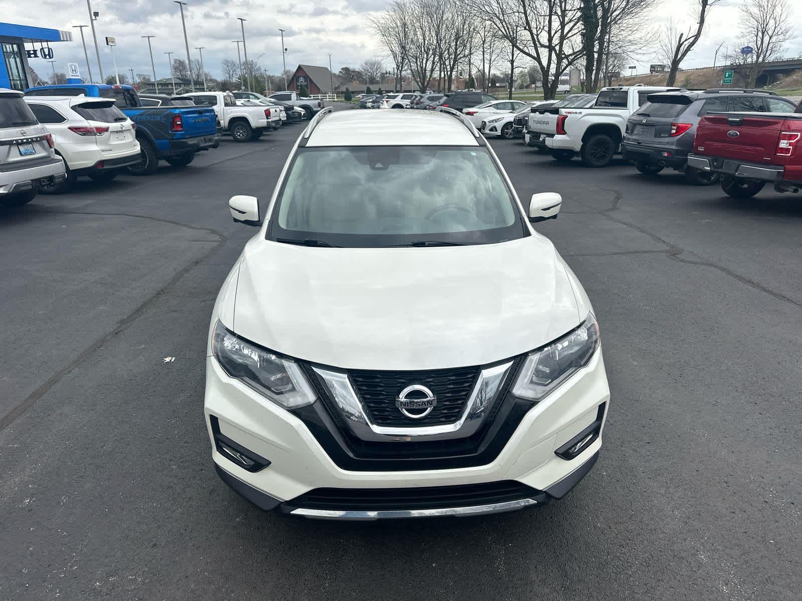 2017 Nissan Rogue SL