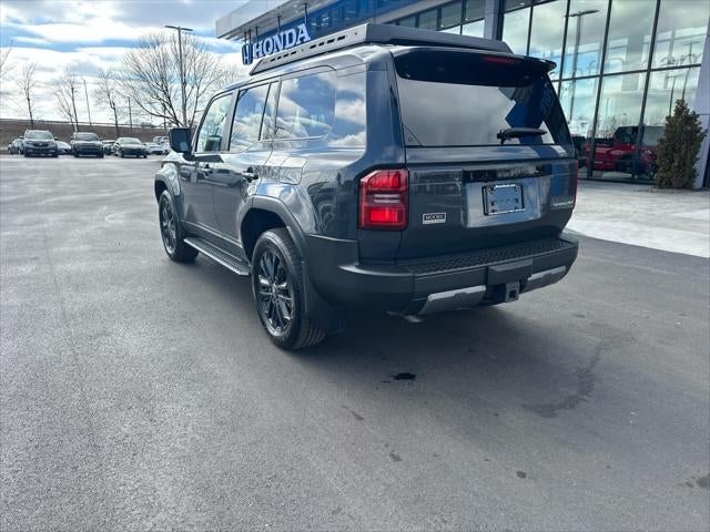 2024 Toyota Land Cruiser 4WD (Natl)