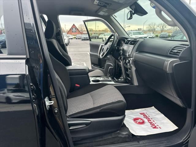 2024 TOYOTA TRUCK 4RUNNER SR5