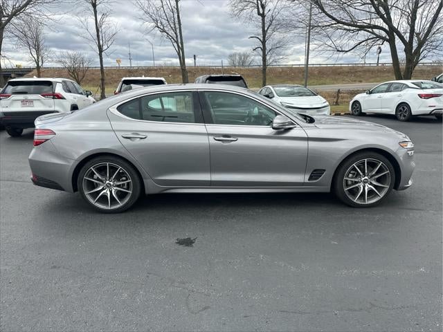 2023 Genesis G70 2.0T
