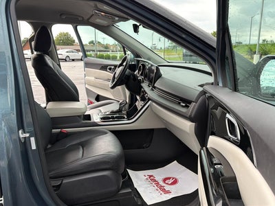 2023 Kia Carnival EX