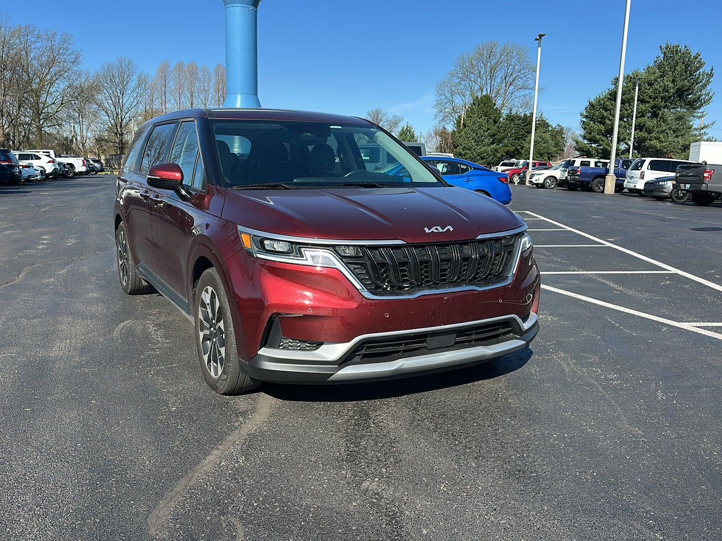 2024 Kia Carnival EX