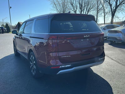 2024 Kia Carnival EX