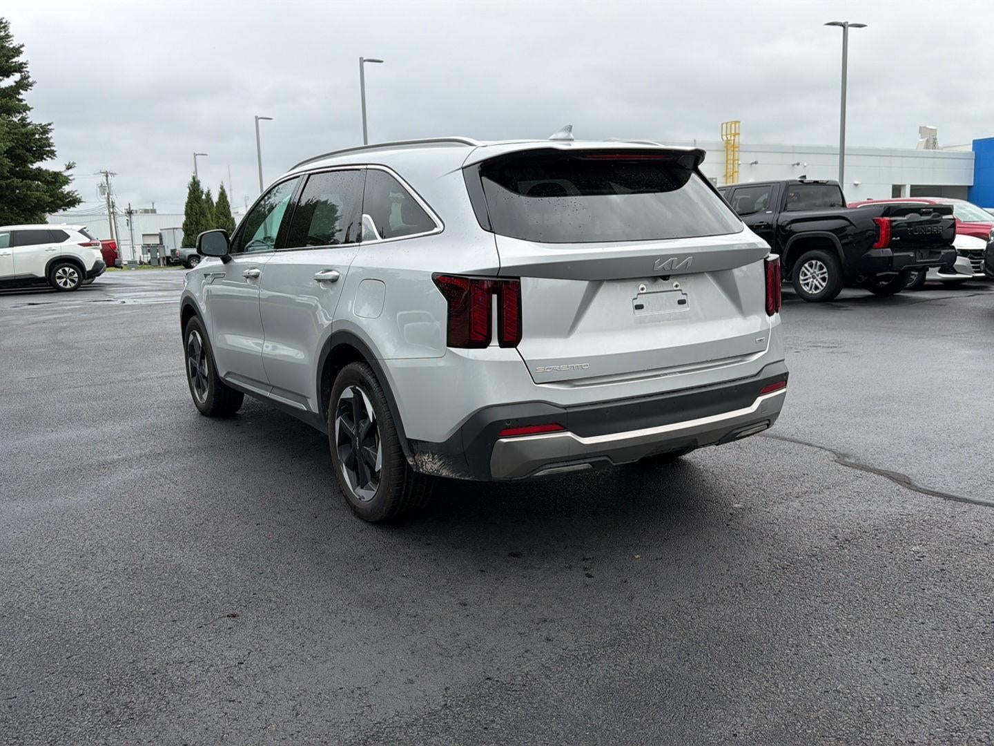 2025 Kia Sorento Hybrid EX