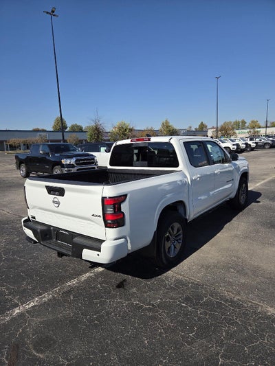 2027 Nissan Frontier SV
