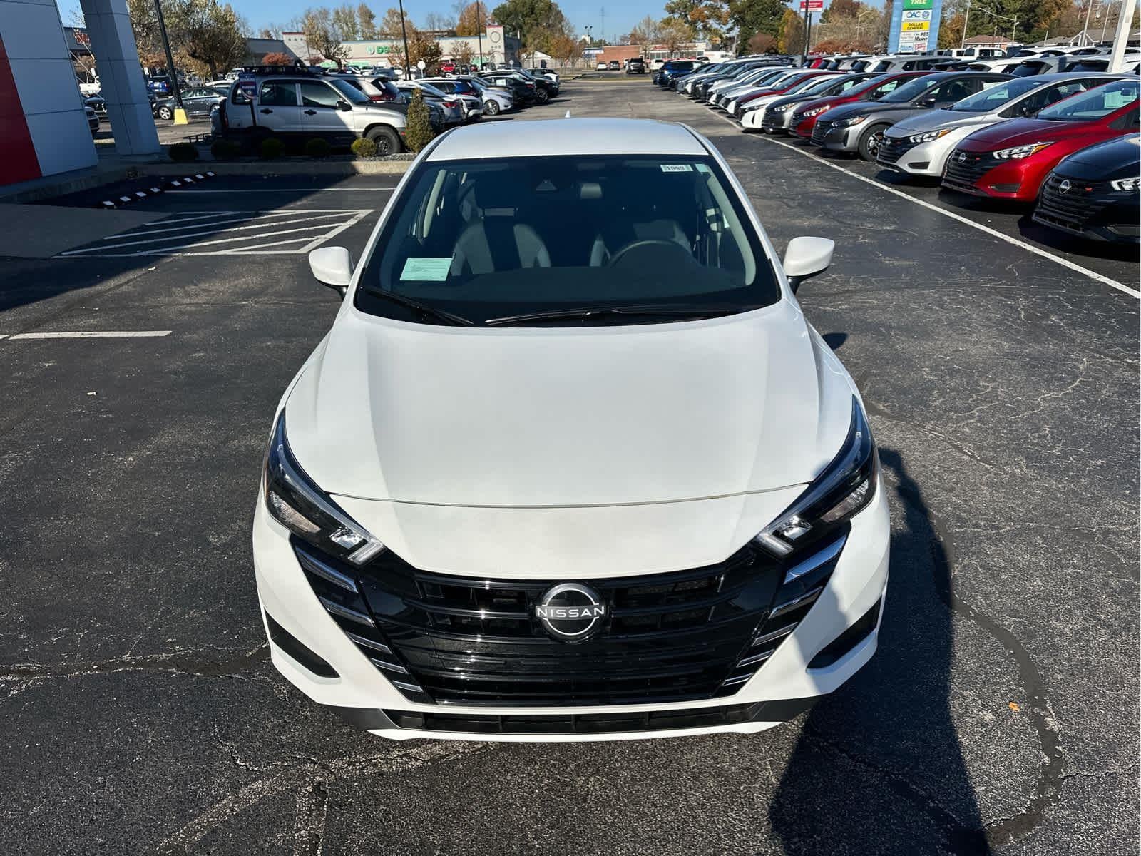 2025 Nissan Versa SV